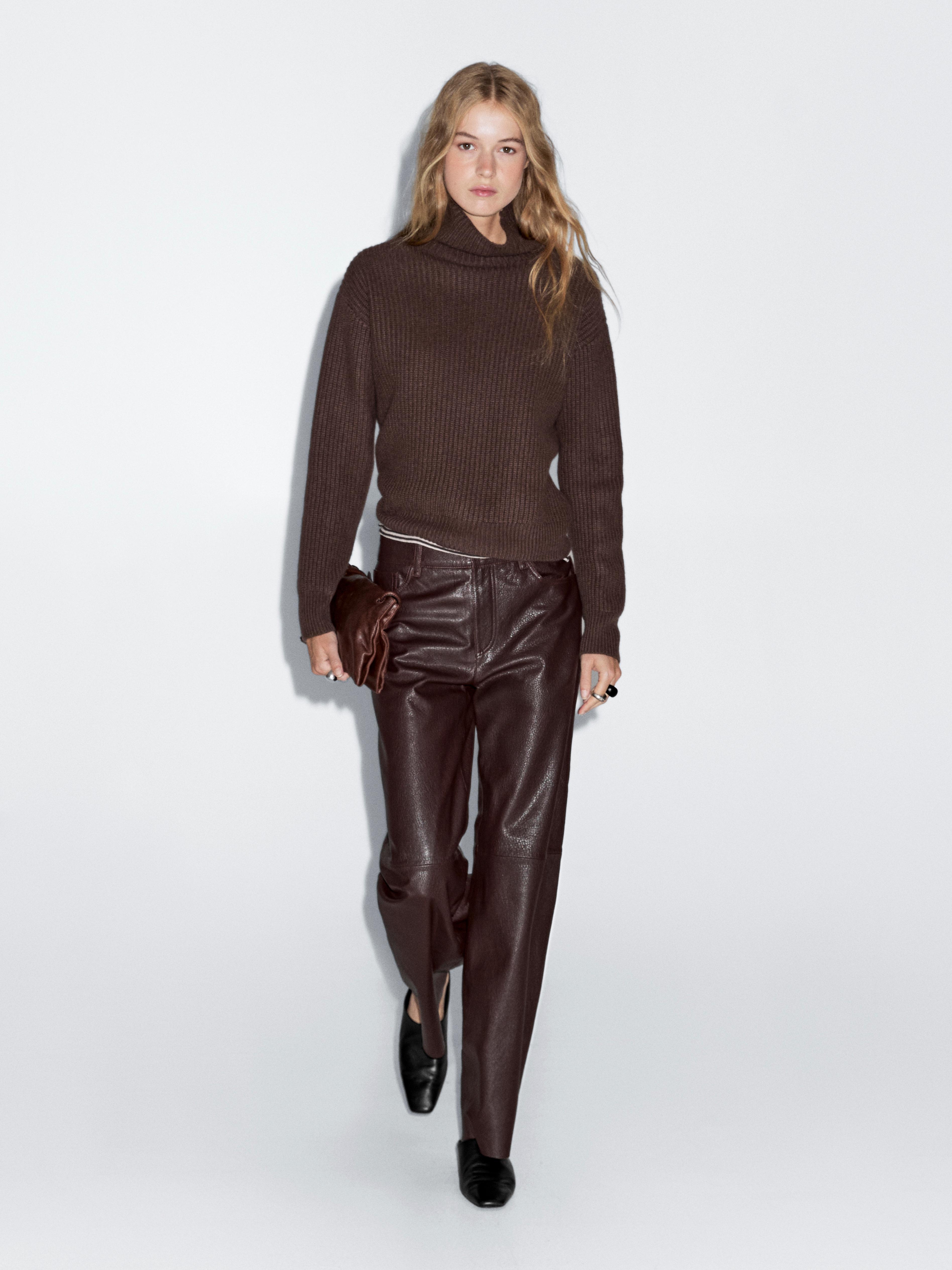 Sheepskin leather trousers with nappa finish